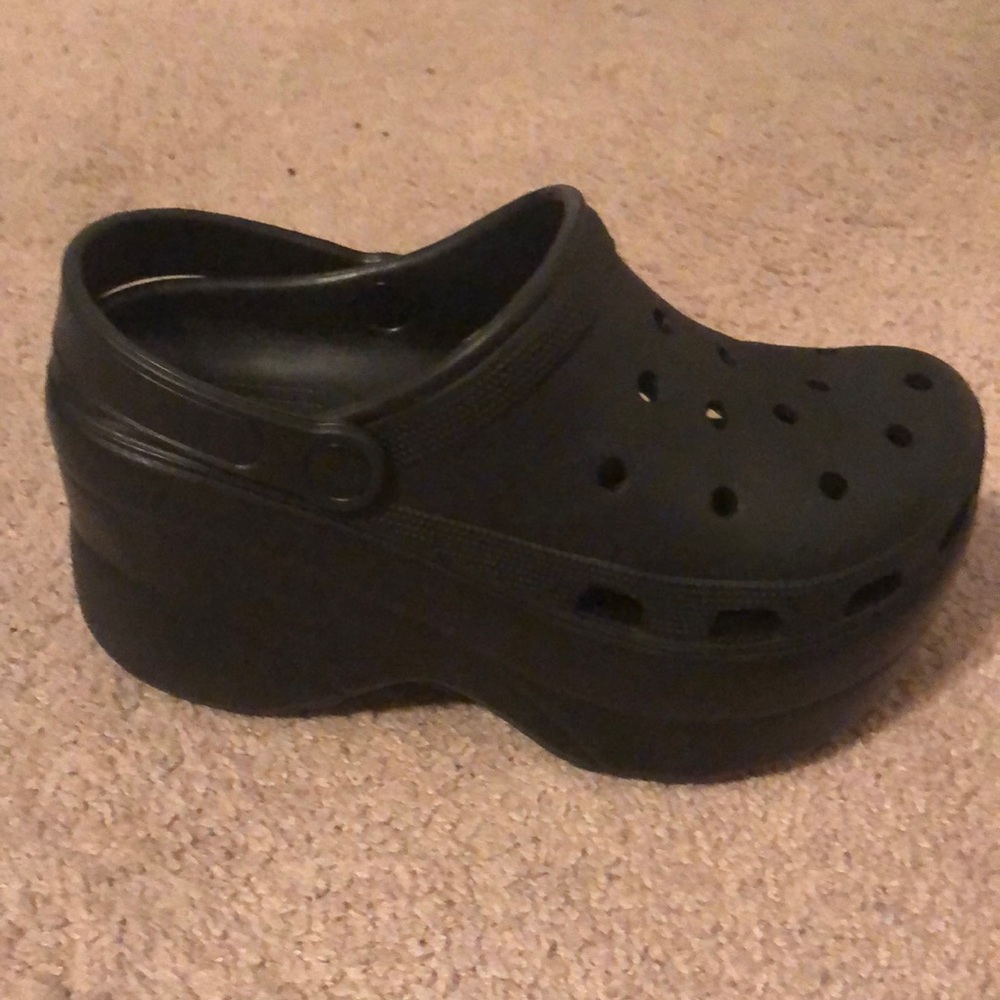 Brand New Cape Black Platform Crocs Never Worn!